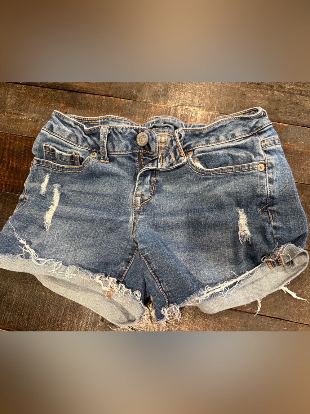 Women’s Distressed Denim Shorts - Blue size 0 Aeropostale